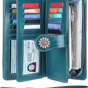 Navy Blue Leather RFID Wristlet/Wallet NWT